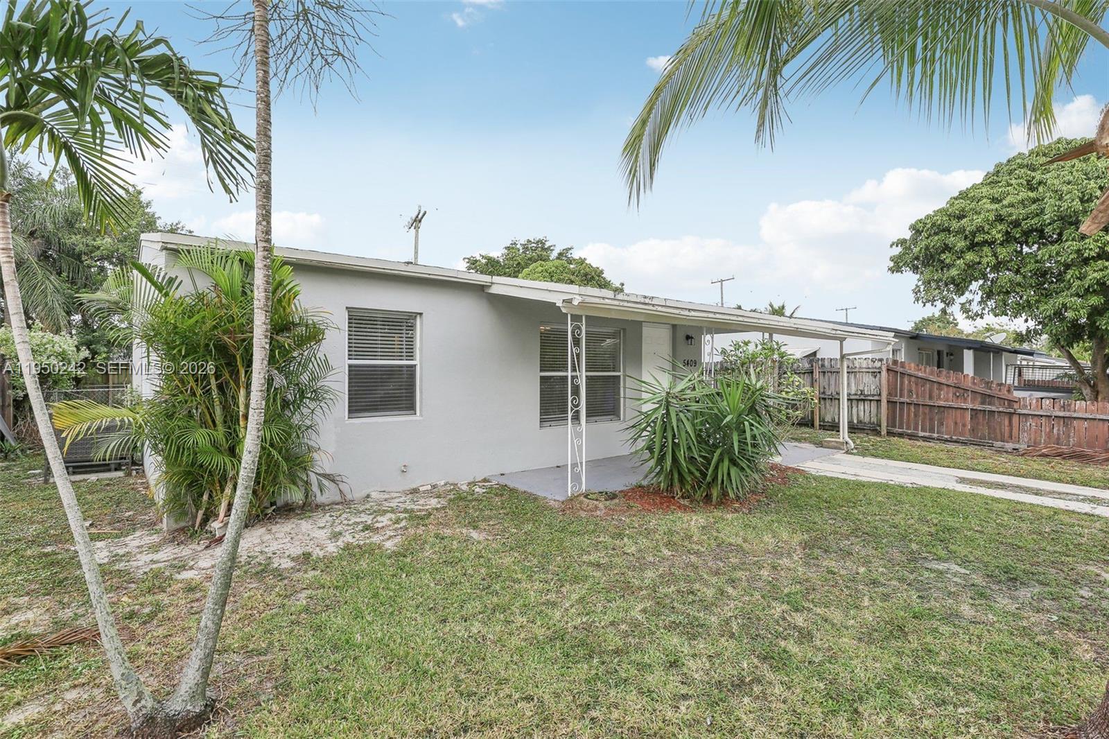 NORTH ANDREWS TERRACE FIR - Residential