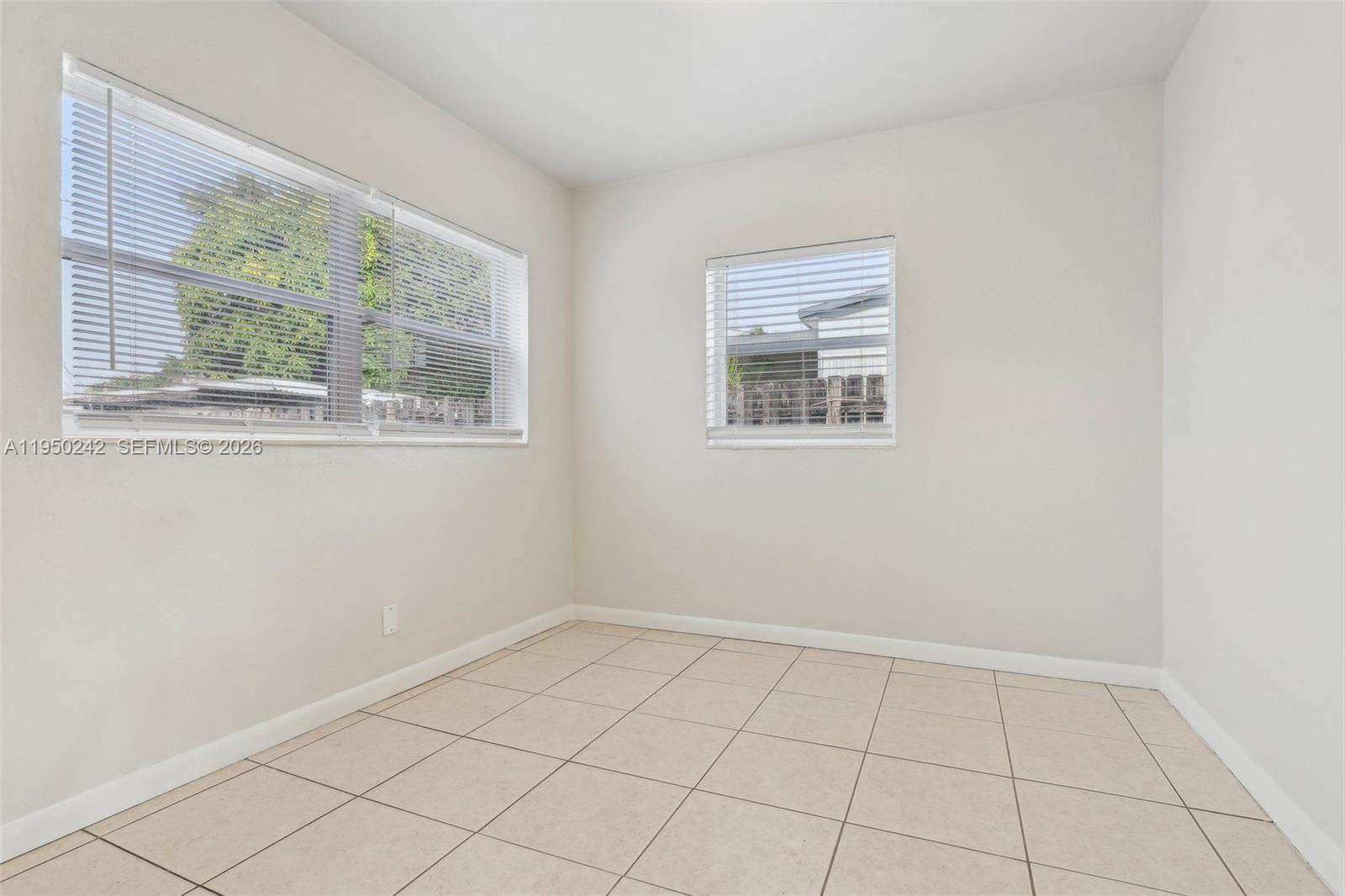 NORTH ANDREWS TERRACE FIR - Residential