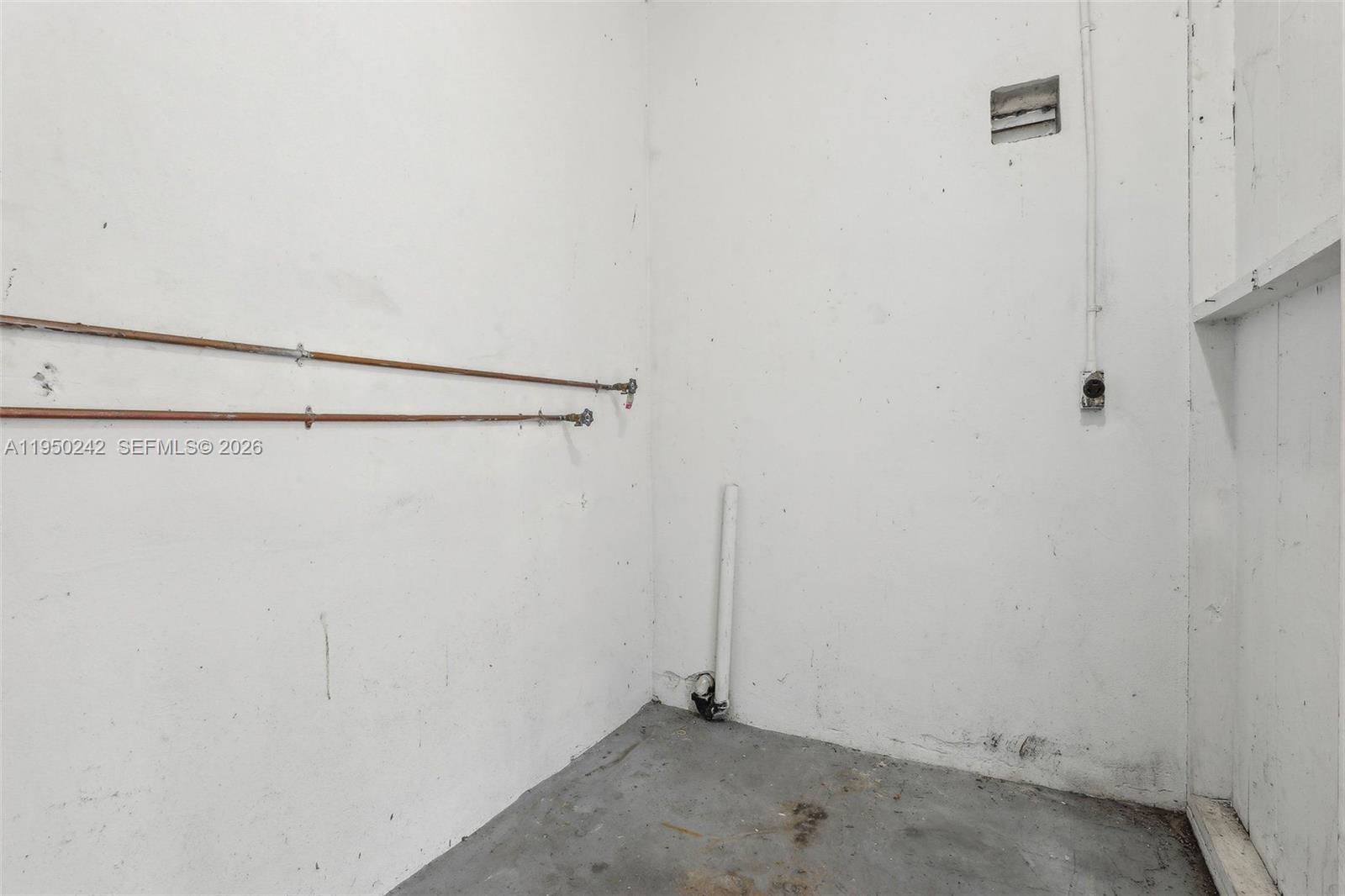 NORTH ANDREWS TERRACE FIR - Residential