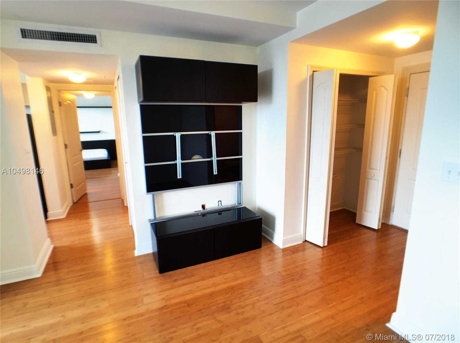 GROVE WAY CONDO - Residential