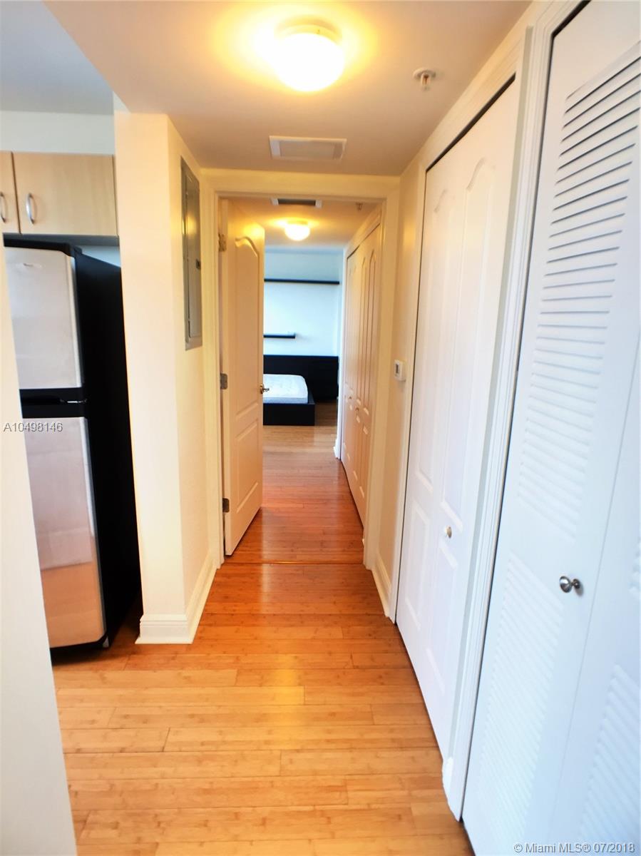 GROVE WAY CONDO - Residential