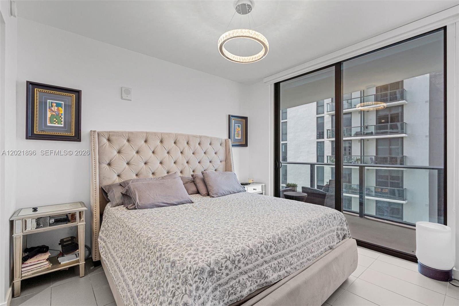 CANVAS CONDO - Residential