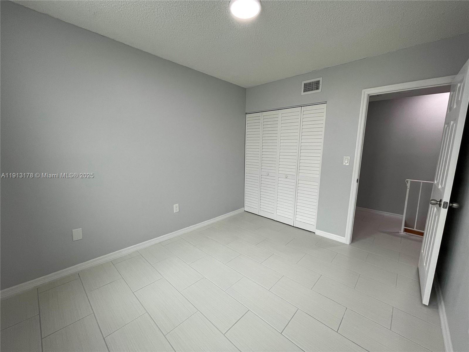 MANGO HILL #11 CONDO - Residential Lease