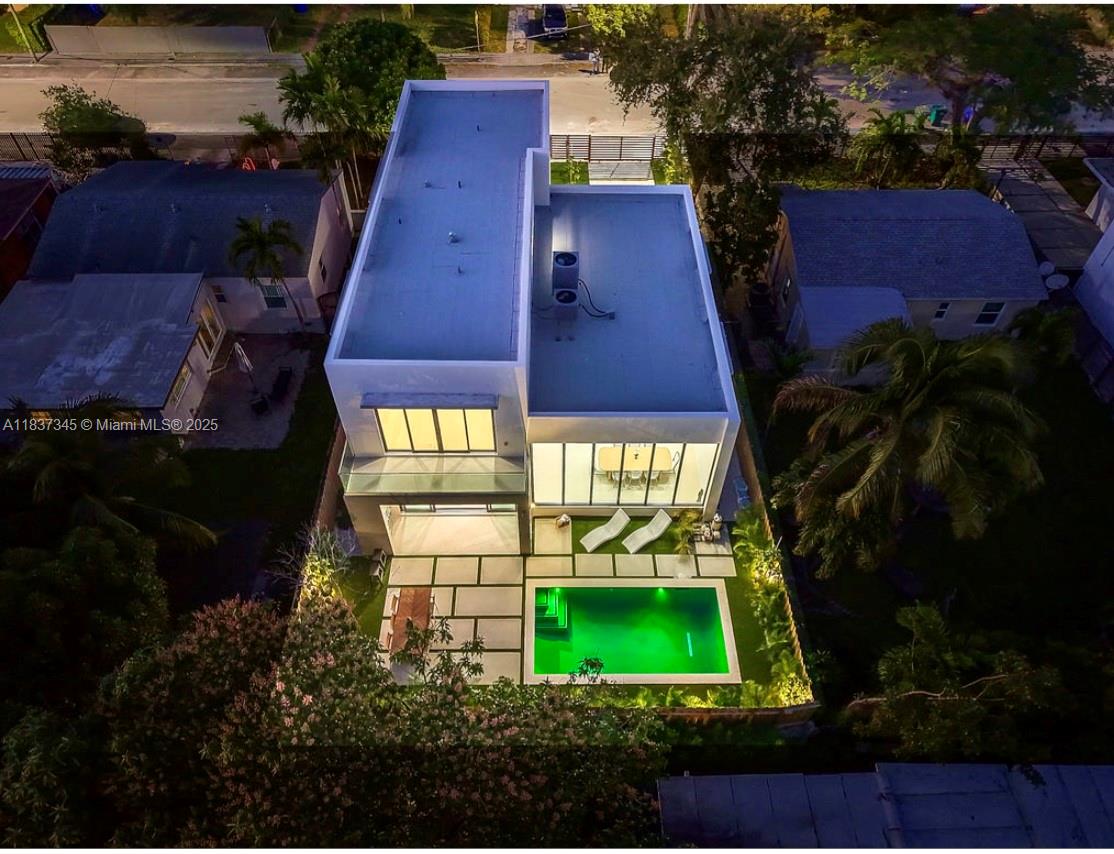 , Miami, FL, 33127/$2,599,000 2 2878037035