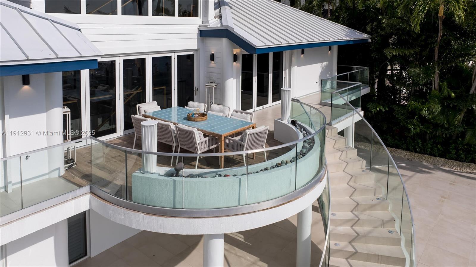 Port Largo - Residential