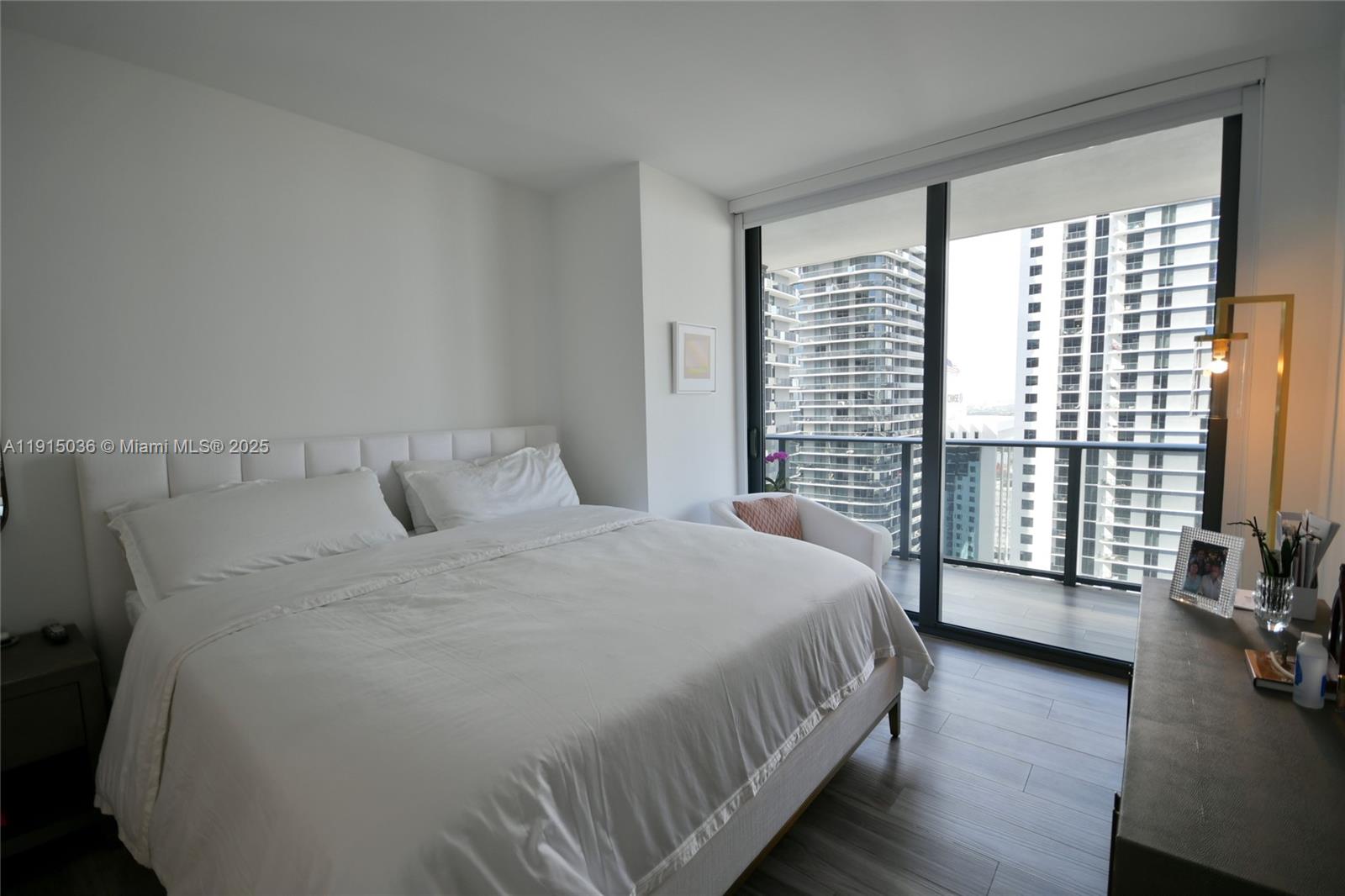 801 SMA RESIDENCES CONDO - Residential Lease