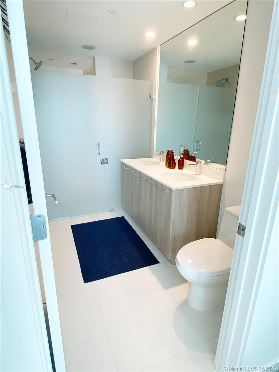 PARAISO BAYVIEWS CONDO - Residential Lease