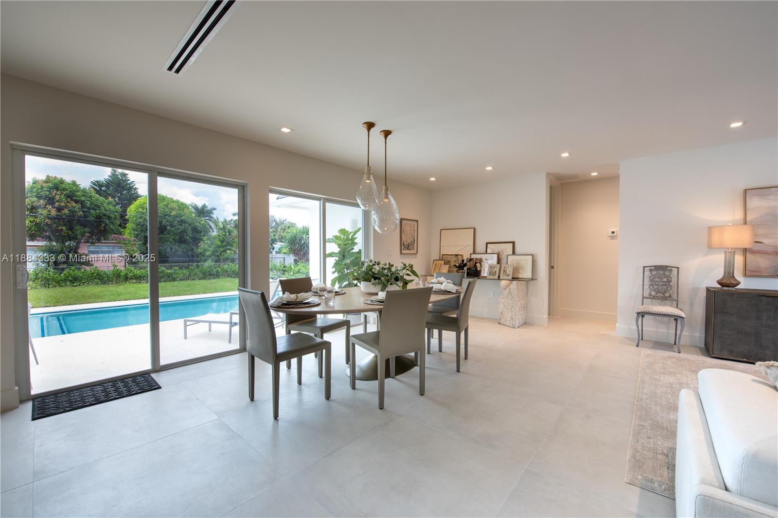 DUNNINGS MIAMI SHORES EXT - Residential