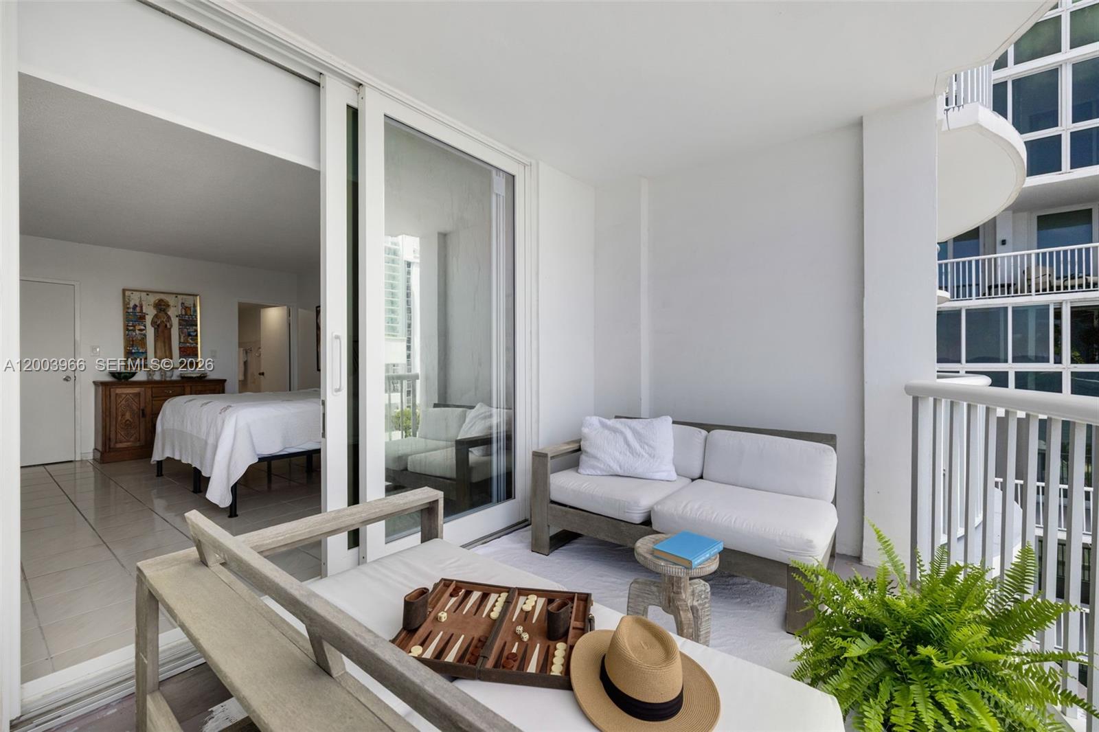 THE CARRIAGE HOUSE CONDO - Residential