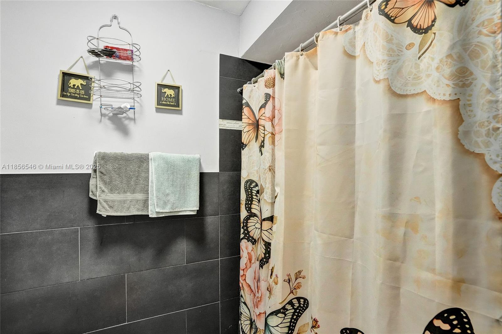 2ND ADDN TO PALM SPRINGS - Residential