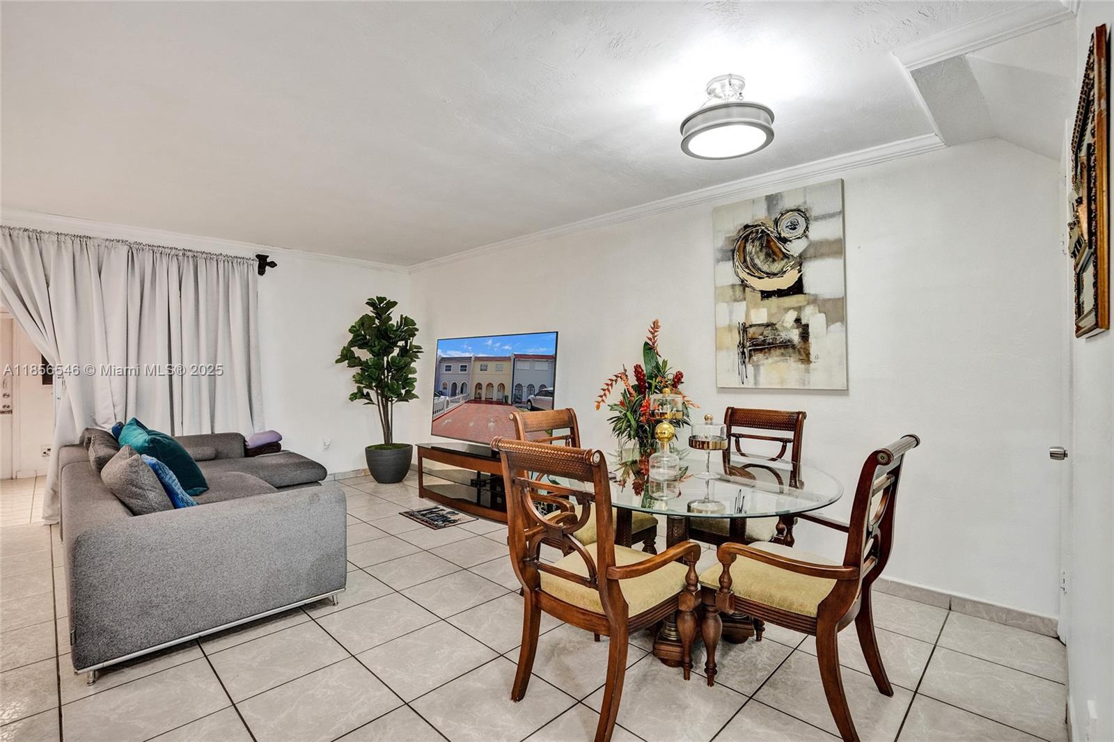 2ND ADDN TO PALM SPRINGS - Residential