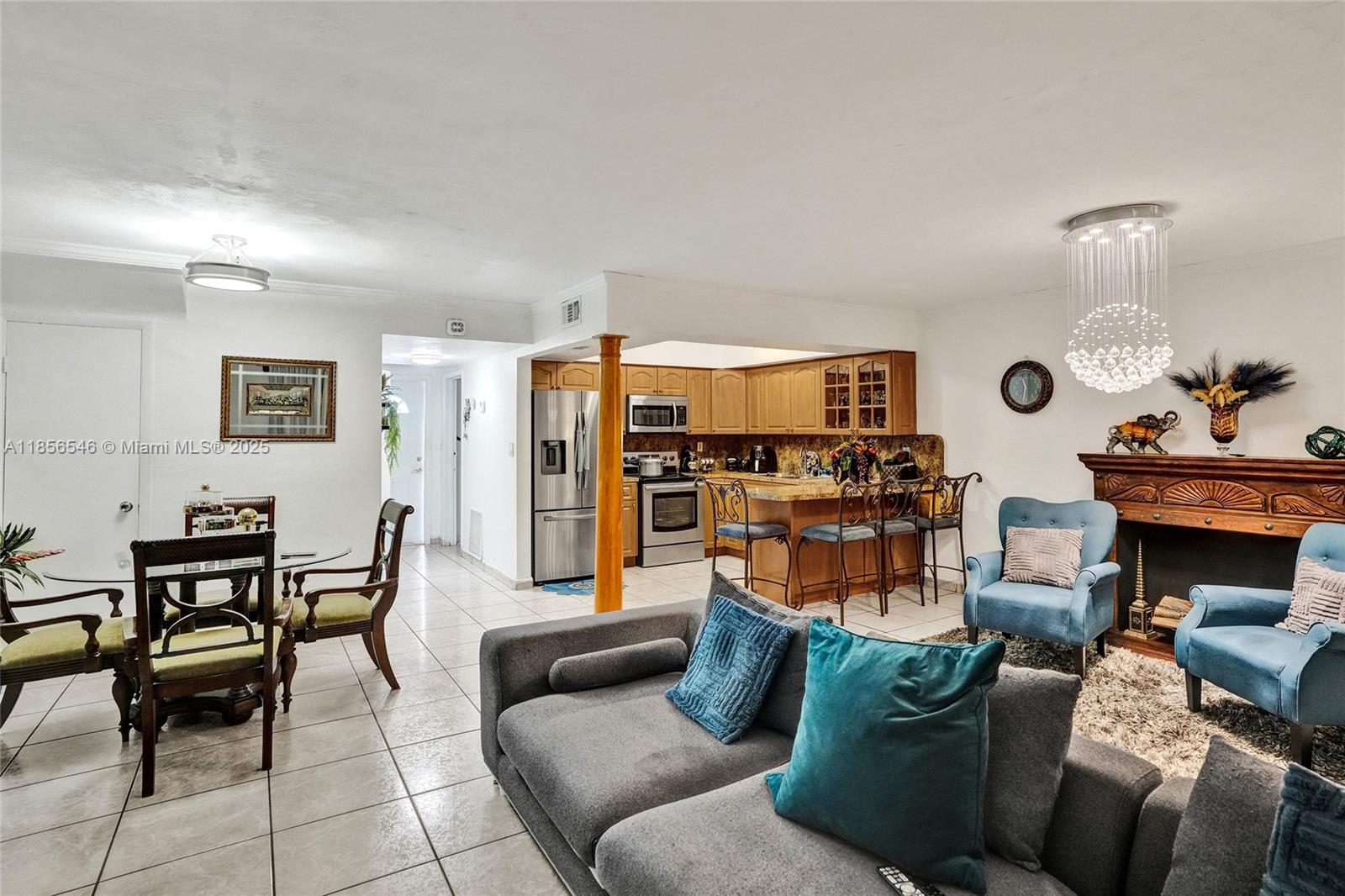 2ND ADDN TO PALM SPRINGS - Residential