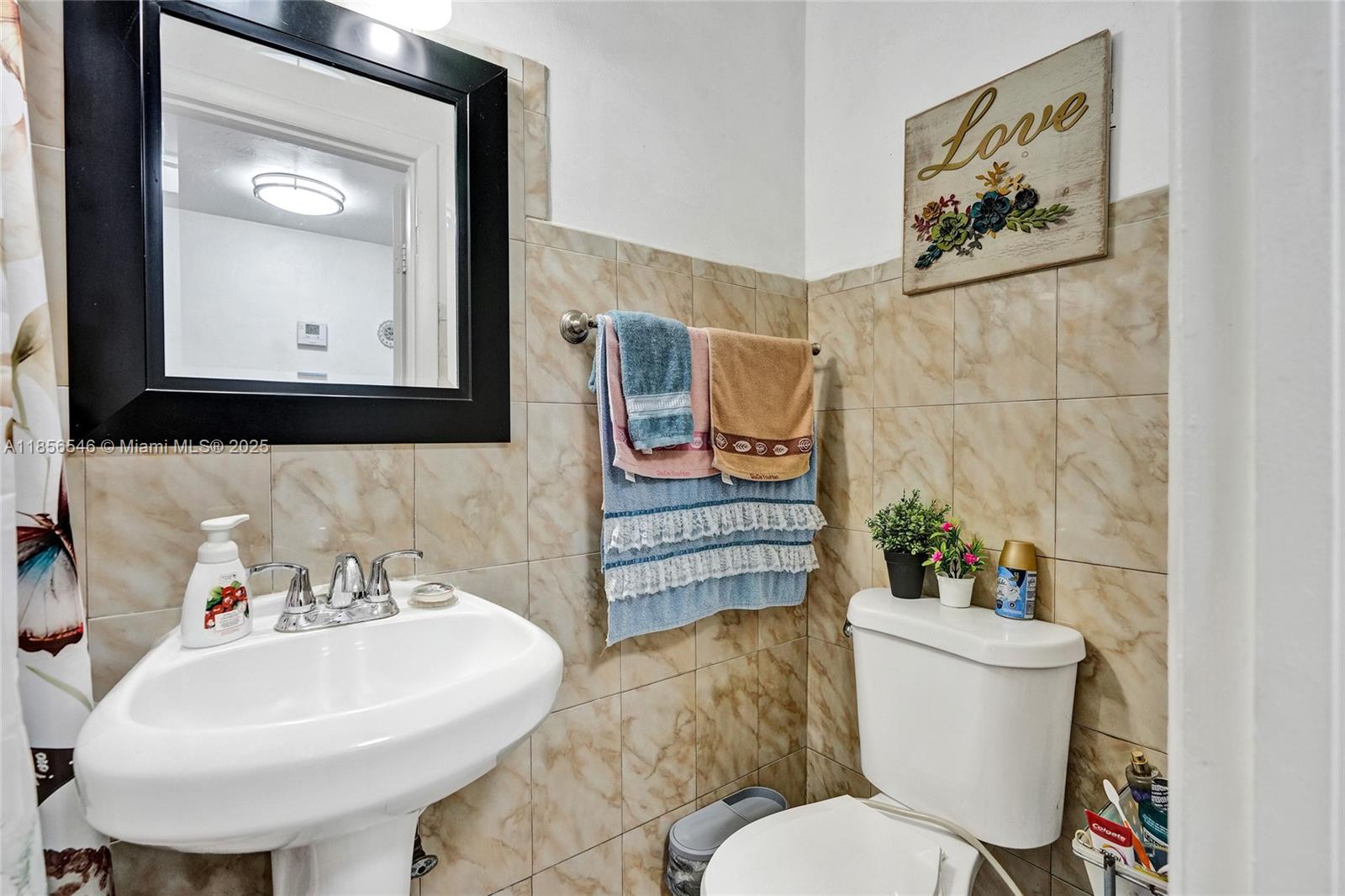 2ND ADDN TO PALM SPRINGS - Residential