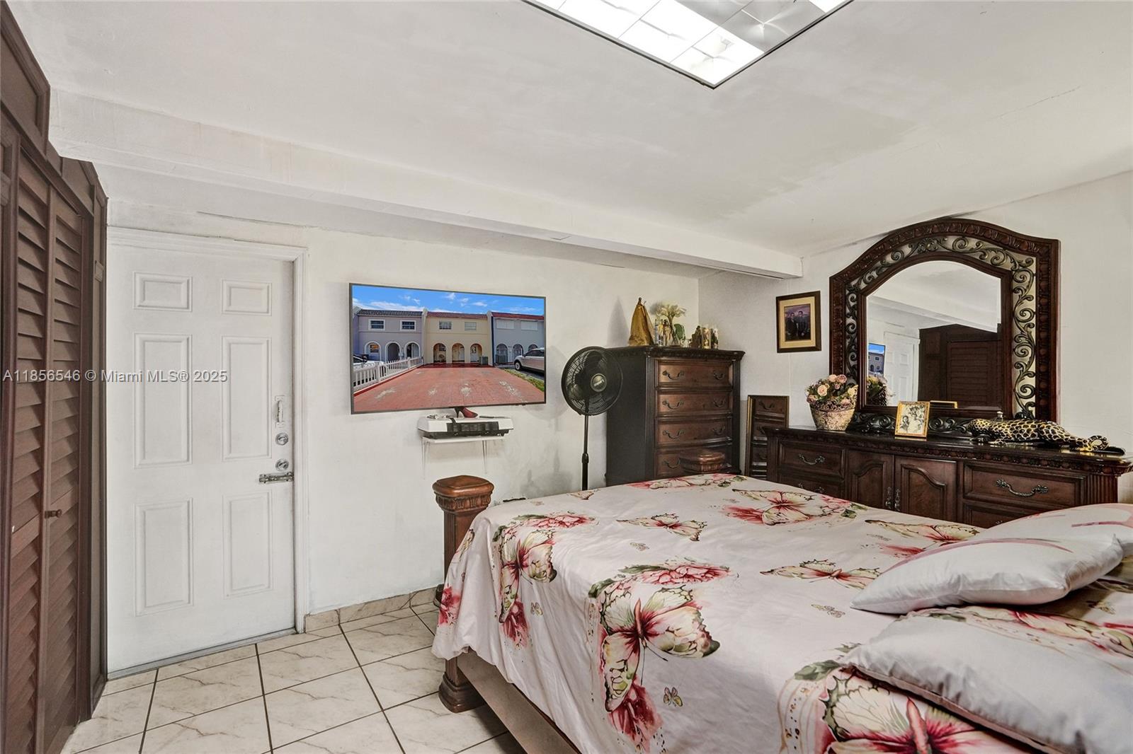 2ND ADDN TO PALM SPRINGS - Residential