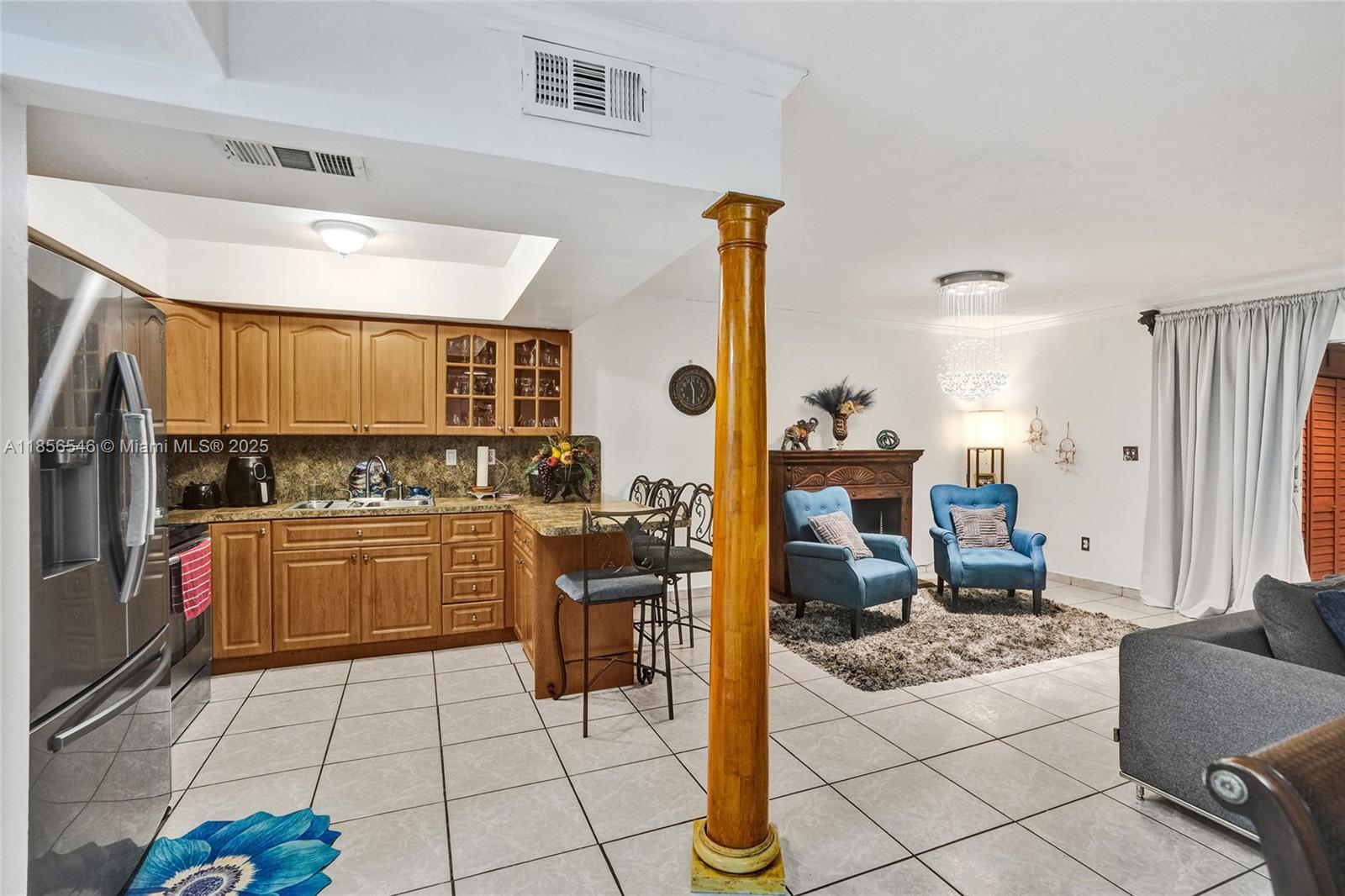 2ND ADDN TO PALM SPRINGS - Residential