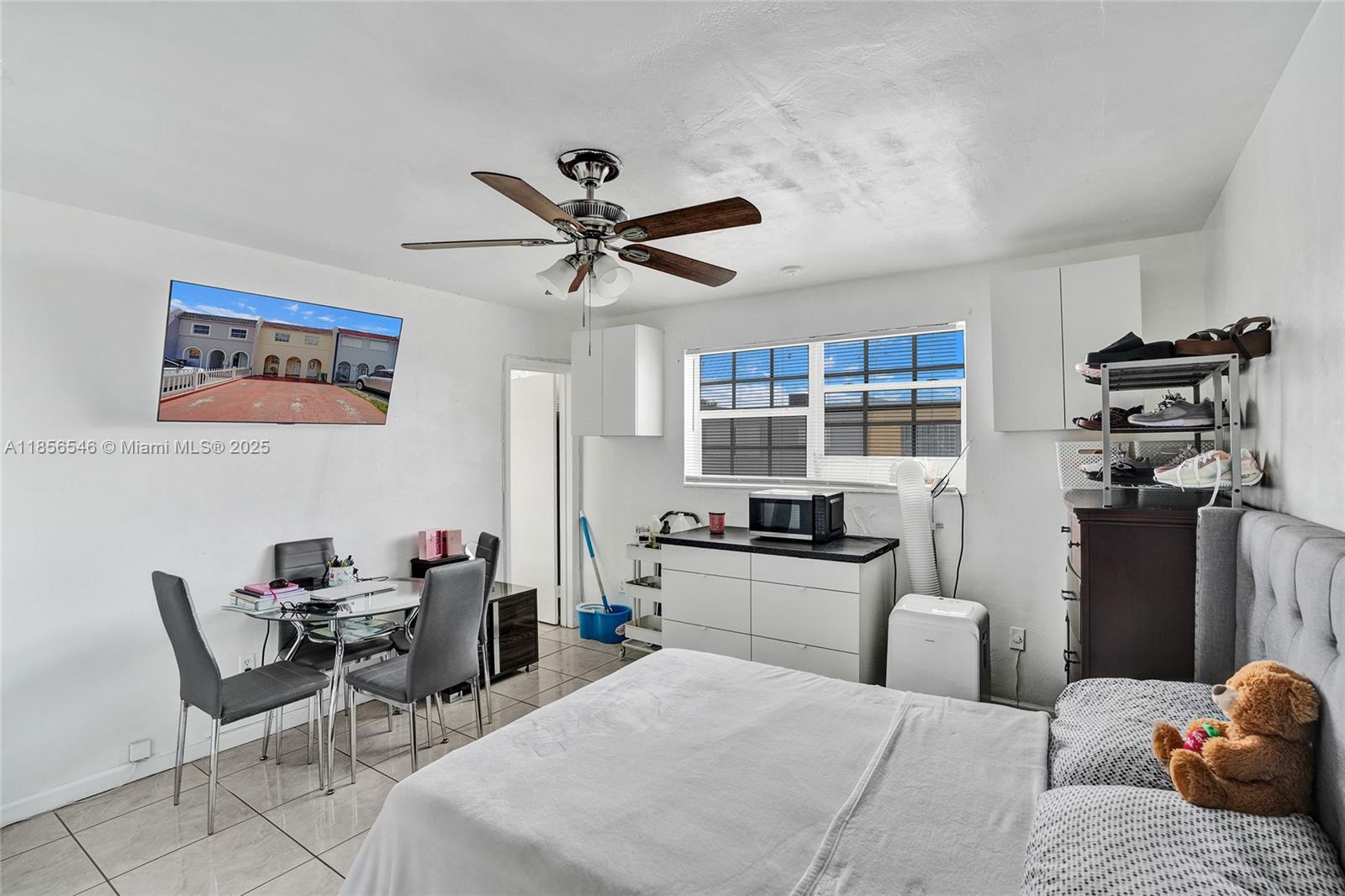 2ND ADDN TO PALM SPRINGS - Residential