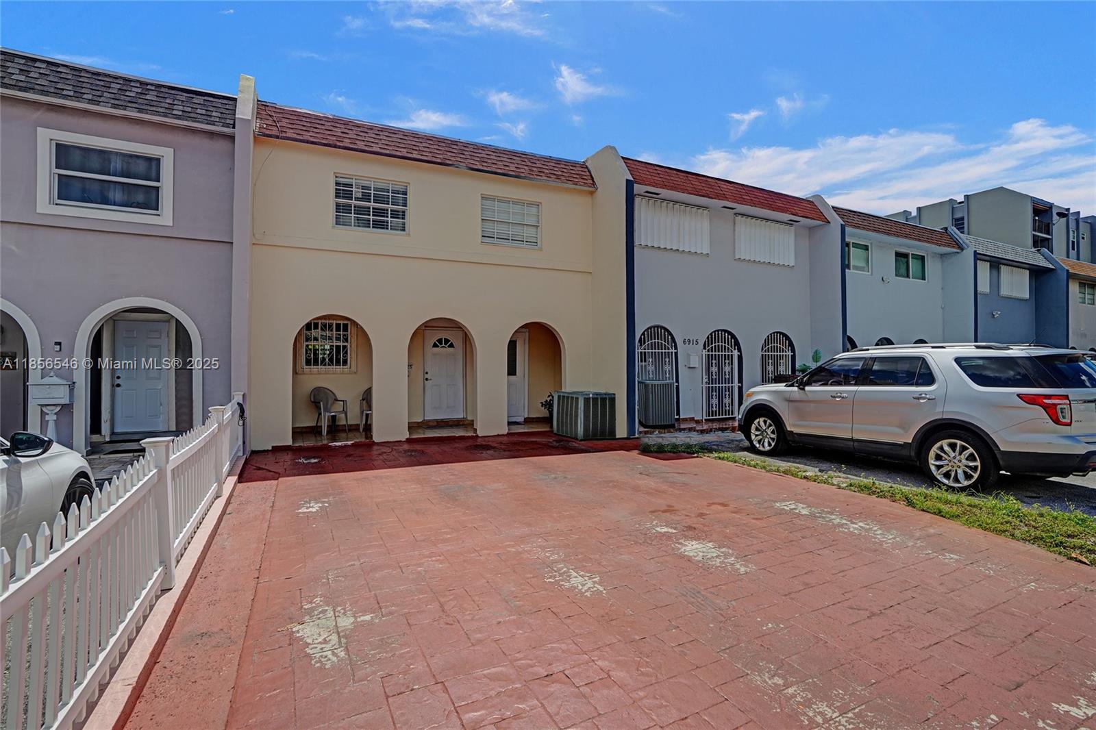 2ND ADDN TO PALM SPRINGS - Residential