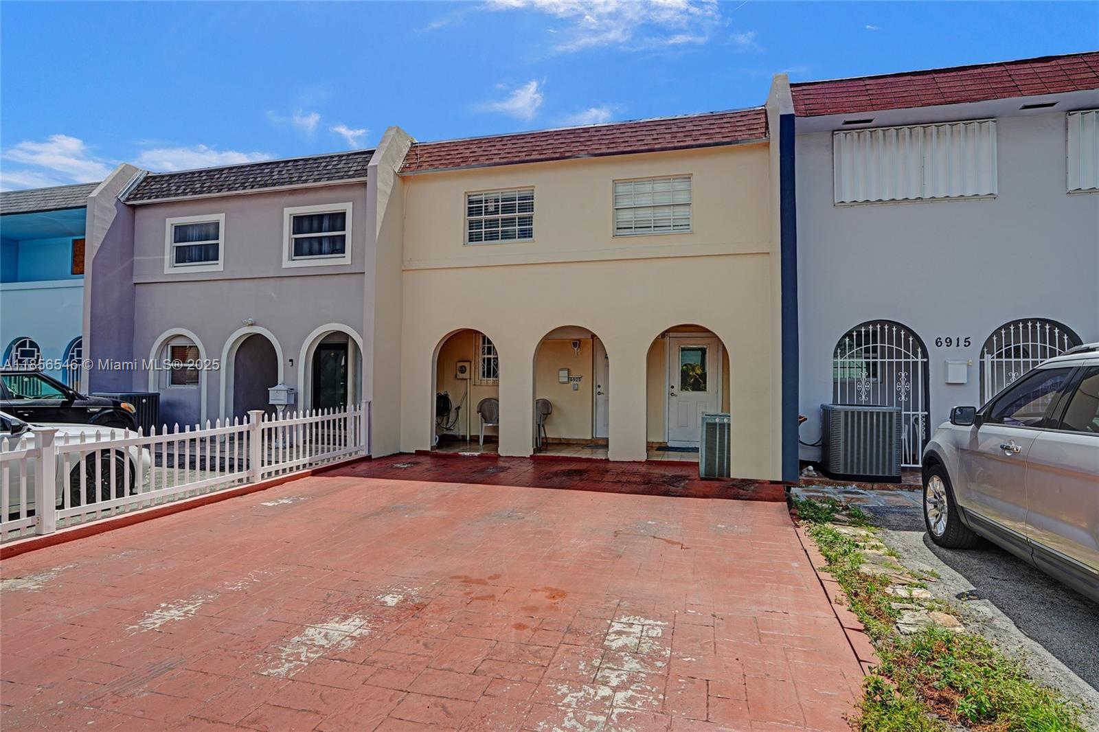 2ND ADDN TO PALM SPRINGS - Residential