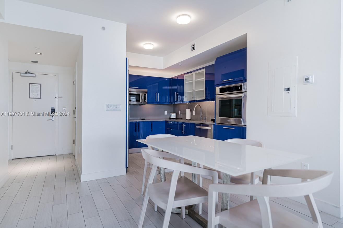 FORT LAUDERDALE RESIDENCE - Residential