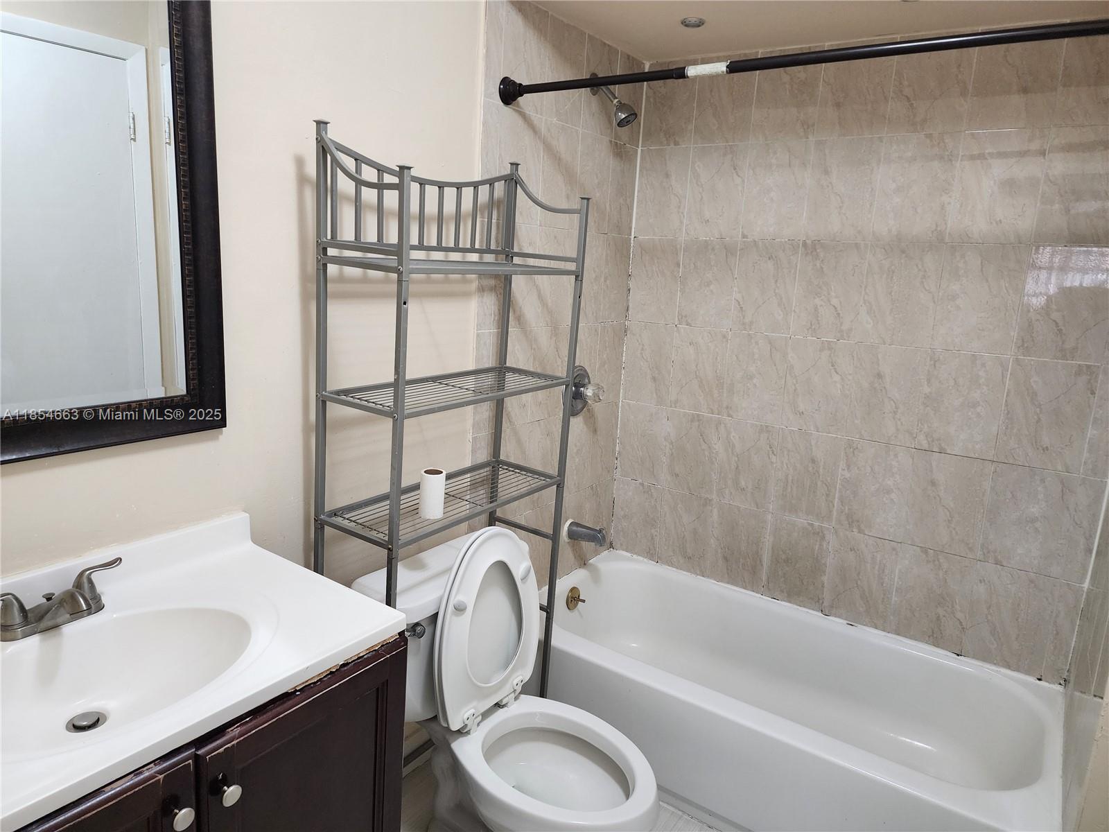 MILLER DREAMS SEC 1 - Residential Lease