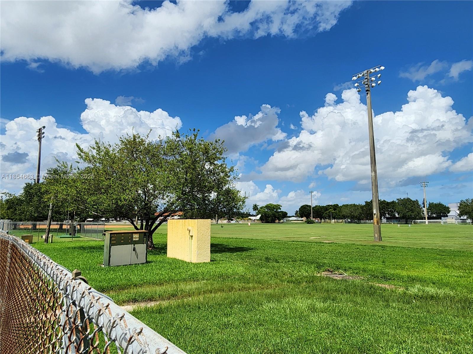 MILLER DREAMS SEC 1 - Residential Lease