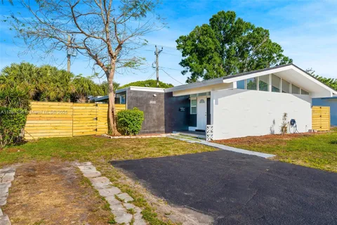 MLS: A11787208