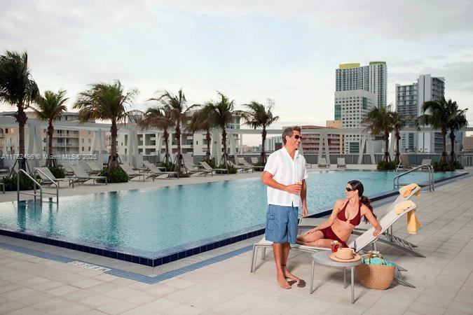 THE AXIS ON BRICKELL COND - Residential