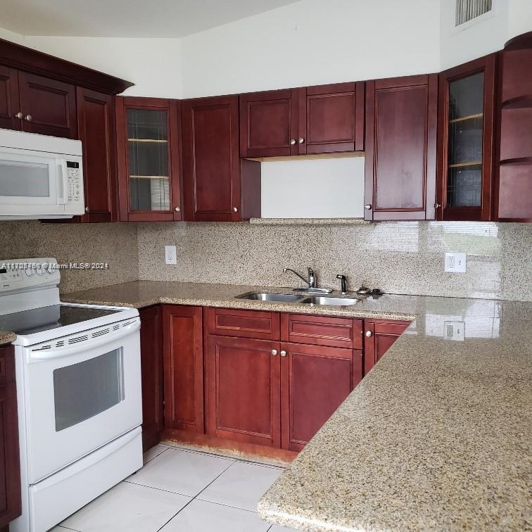 GLEN ARBOR ADD 1 - Residential Lease