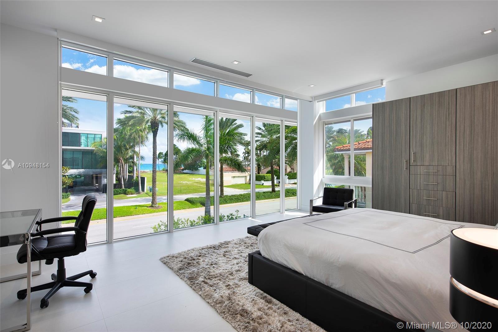 GOLDEN BEACH SEC C - Residential