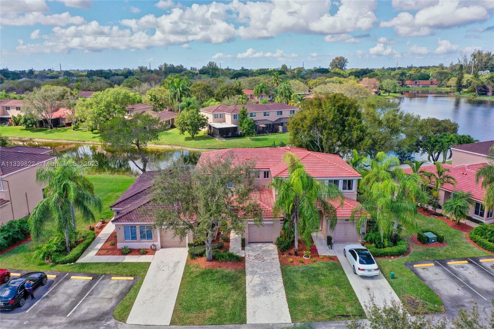 Photo 32 of 33 of 1723 SW 109th Ter 1723 townhome