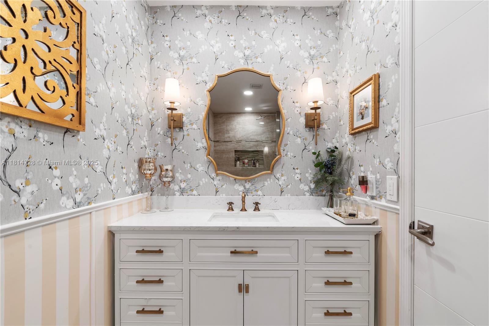 GRANADA GARDENS - Residential