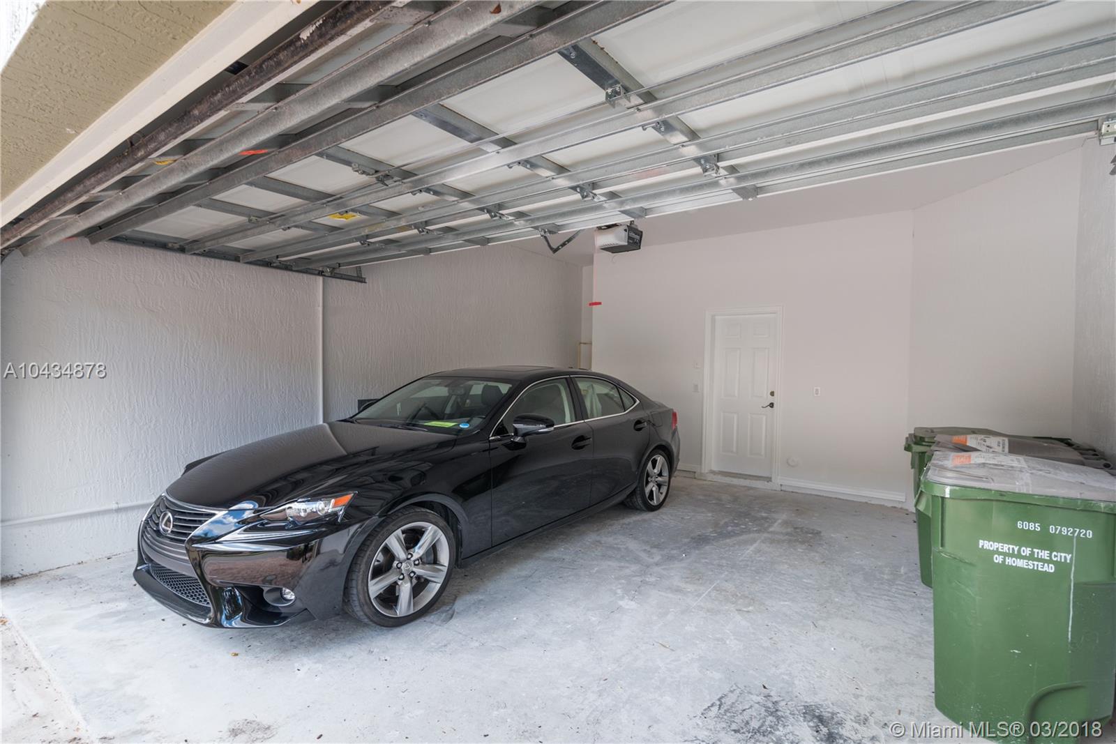 TOWNGATE NORTH - Residential Lease