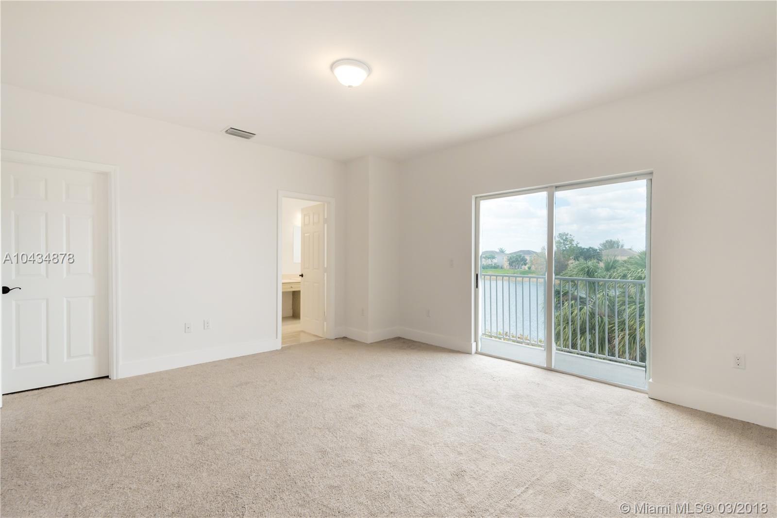 TOWNGATE NORTH - Residential Lease