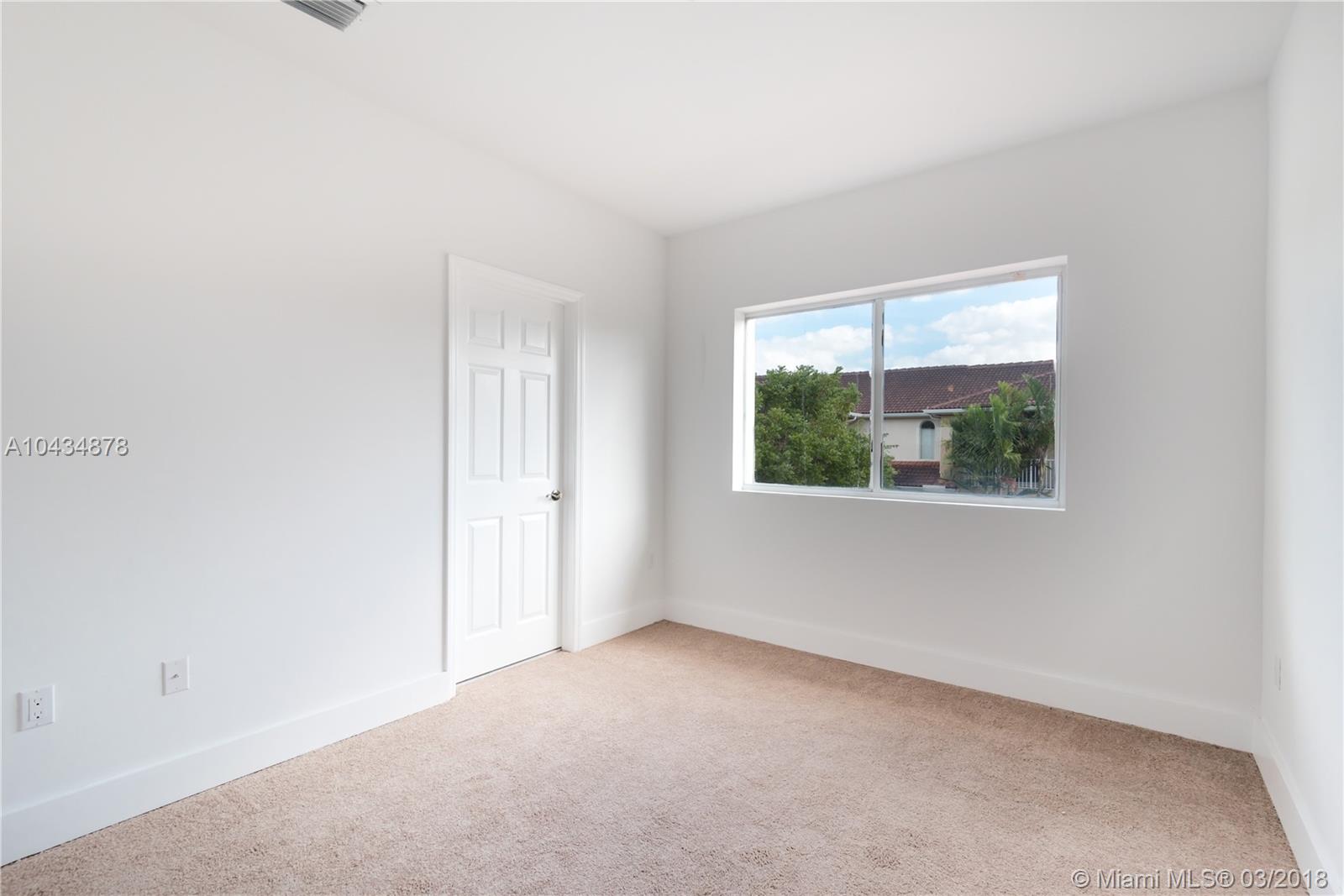 TOWNGATE NORTH - Residential Lease