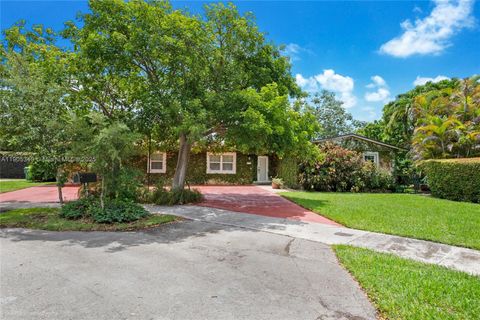 9500 SW 79th St Miami FL 33173