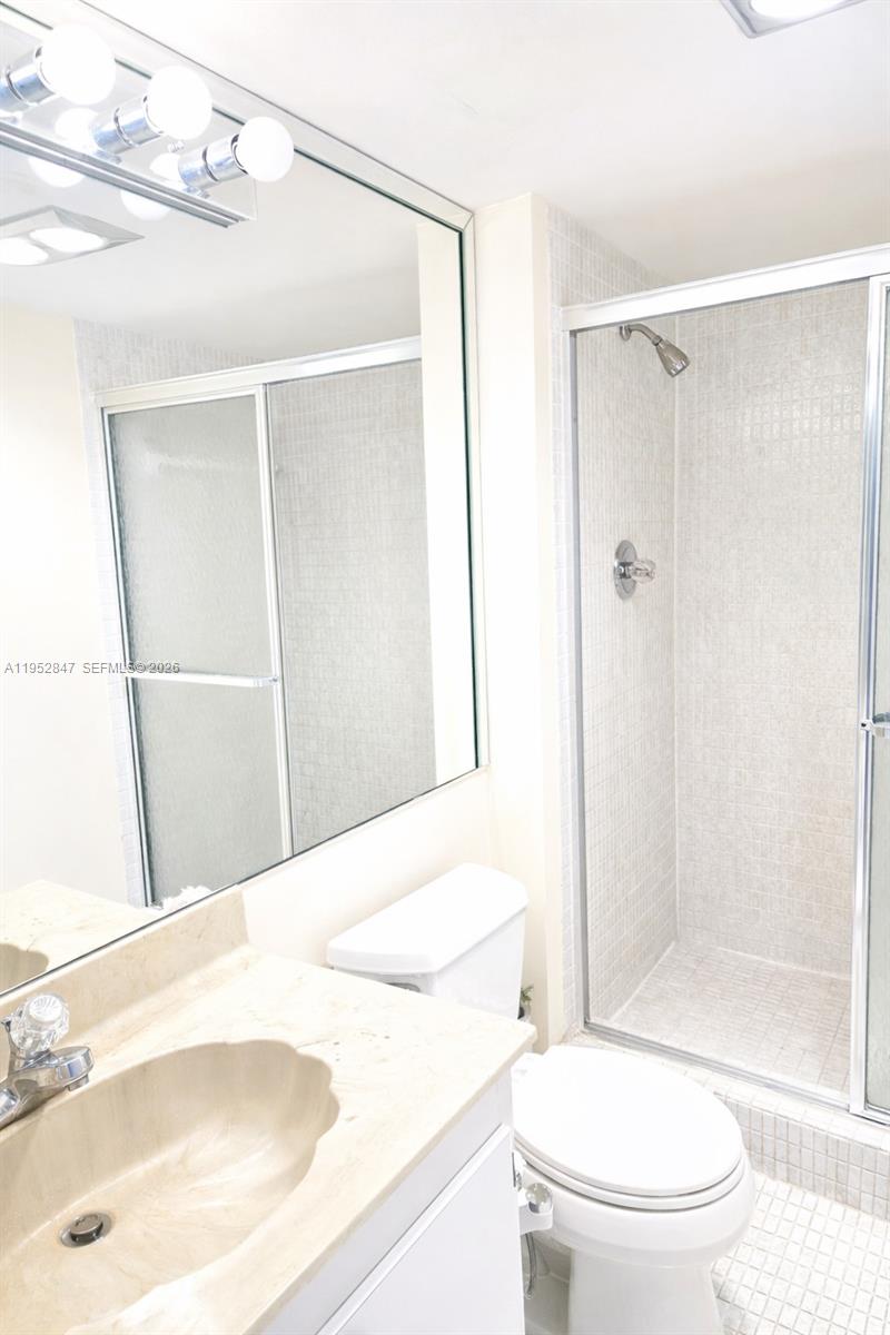 CORONADO CONDO- TOWER II - Residential