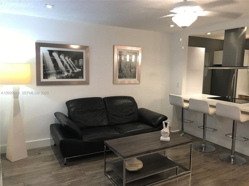 Photo of 2915 Plunkett St #10D, Hollywood, FL 33020 (MLS # A12028919)