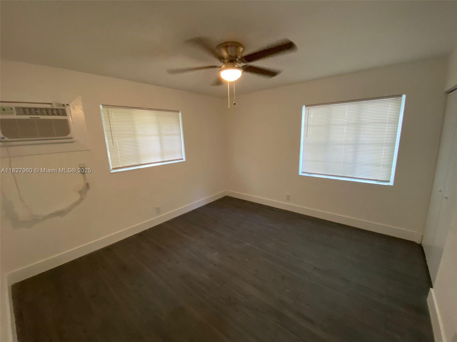 HOLLYWOOD - Residential Income