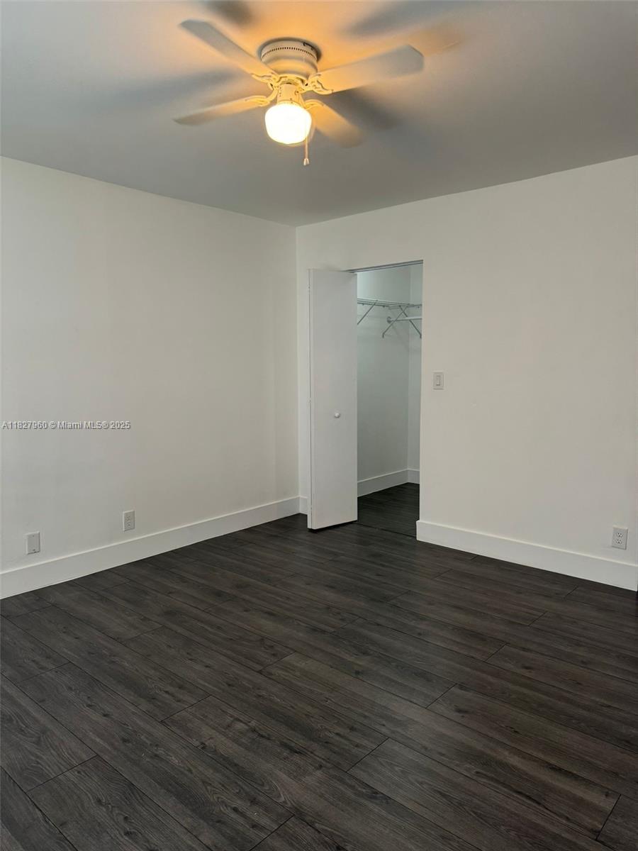 HOLLYWOOD - Residential Income