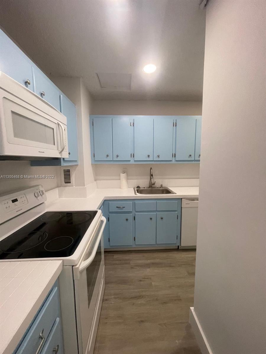 KENNEDY HOUSE CONDO - Residential Lease