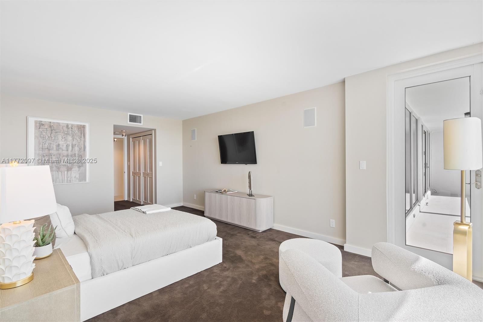 POINT OF AMERICAS - Residential Lease