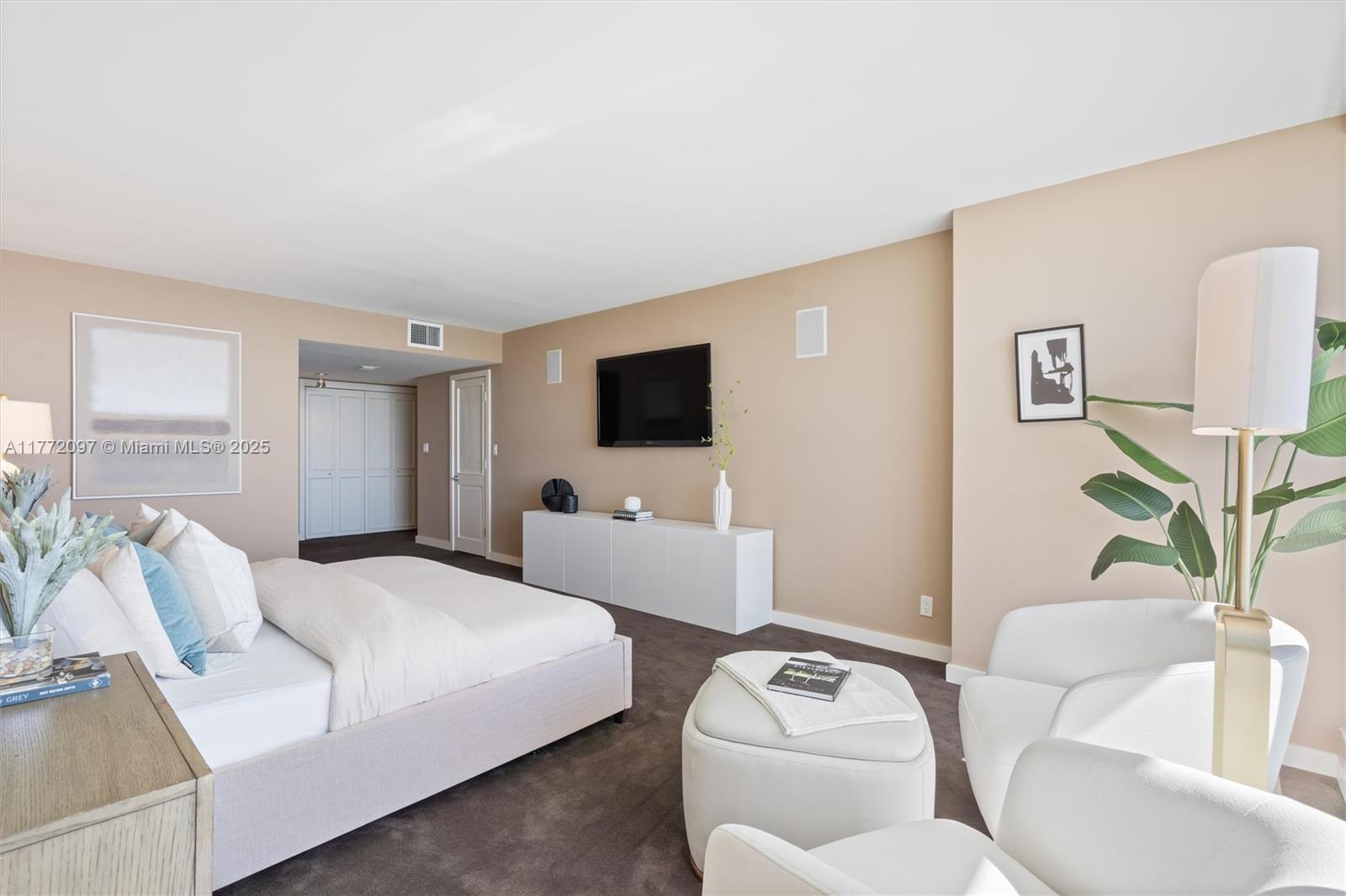 POINT OF AMERICAS - Residential Lease