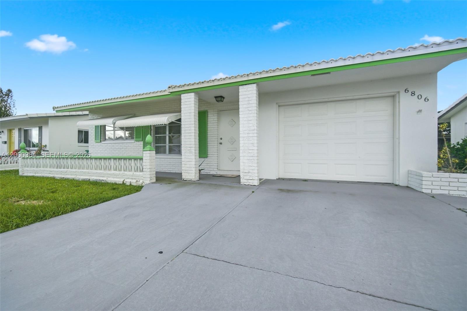 MAINLANDS OF TAMARAC LAKE - Residential