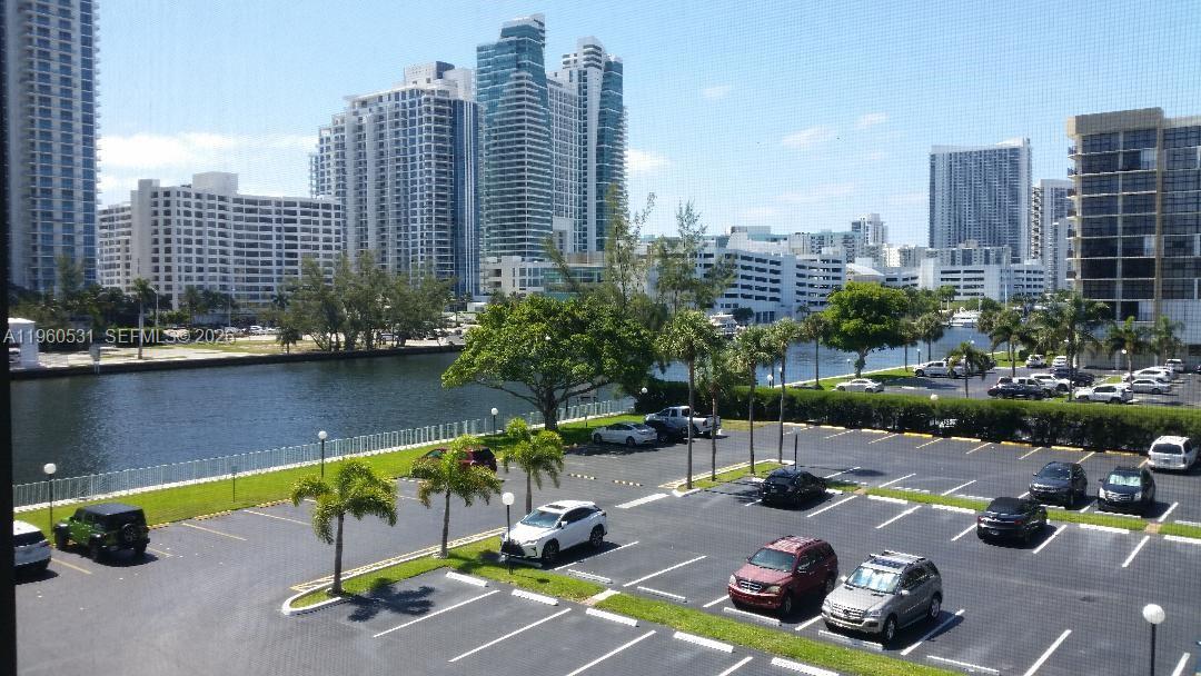 OCEANVIEW PARK CONDO - Residential