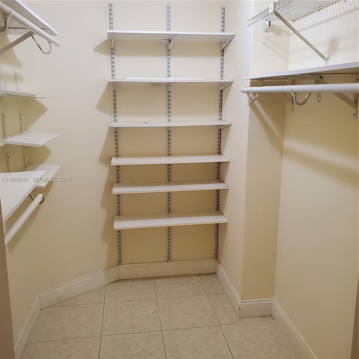 OCEANVIEW PARK CONDO - Residential