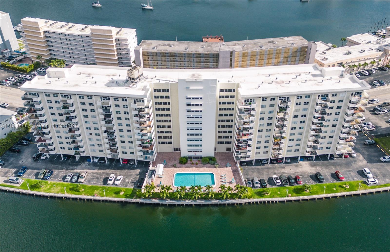 401 Golden Isles Dr 804, Hallandale Beach, Broward County, Florida - 2 Bedrooms  
2 Bathrooms - 
