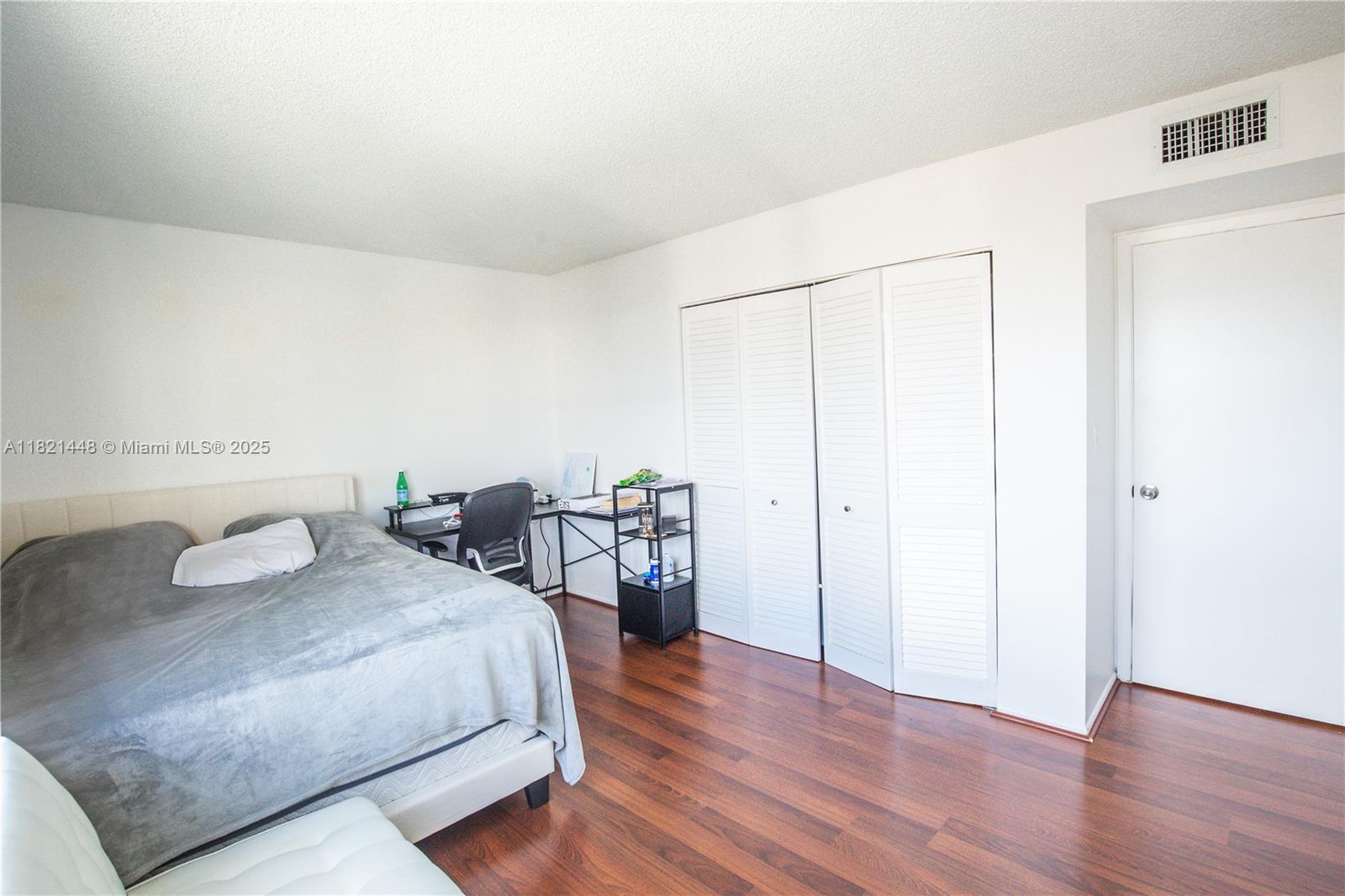 OCEAN VIEW TOWERS CONDO - Residential Lease