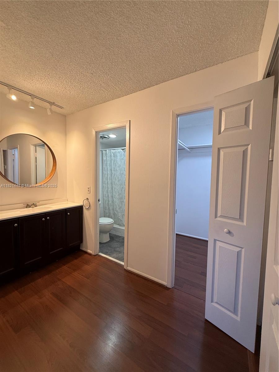 OCEAN VIEW TOWERS CONDO - Residential Lease