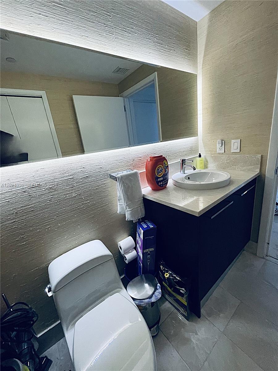 JADE OCEAN CONDO - Residential