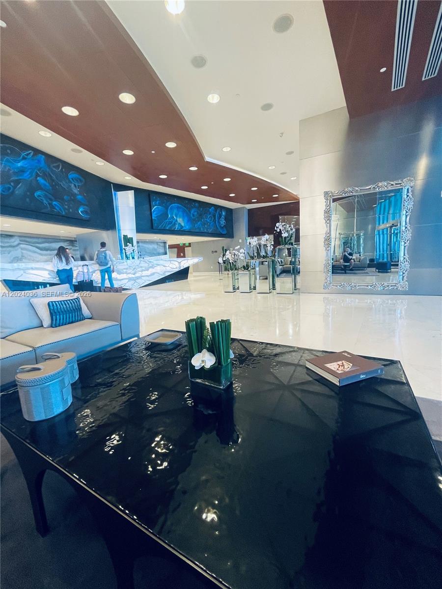JADE OCEAN CONDO - Residential